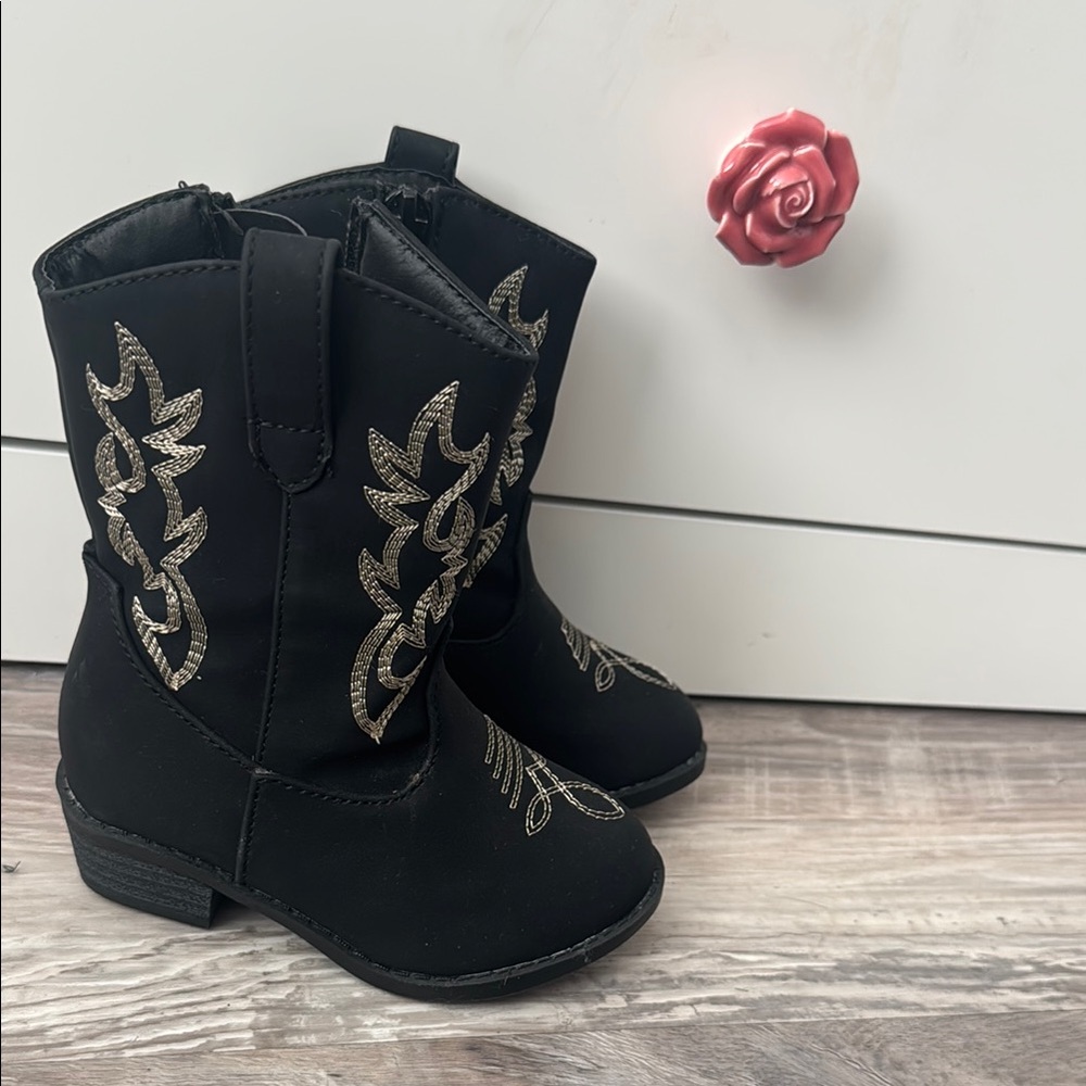 Black Cowboy Boots with Silver Embroidery